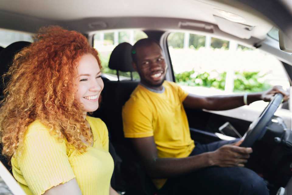 Je vends ma voiture : les précautions à prendre